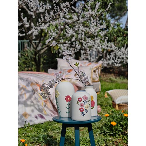 Resim Linens Liva 14x15x27 cm Vazo Beyaz