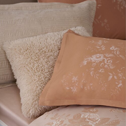 Resim Linens Dıxıe 45x45 cm Kırlent Kılıfı Latte