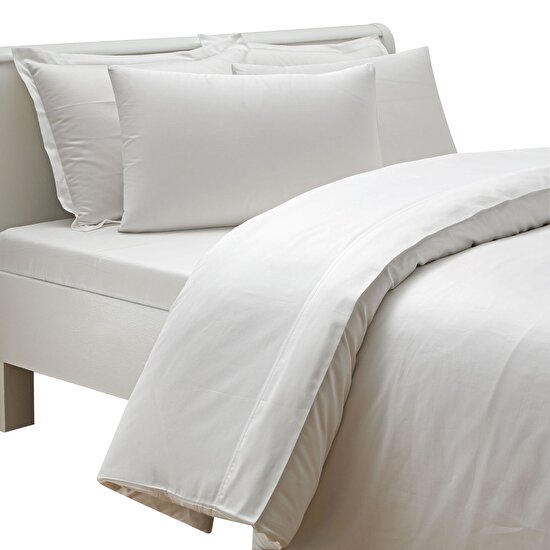 Towel close up. Египетский хлопок. Alez интернет магазин. Home linens картинки логотипа. B linens.