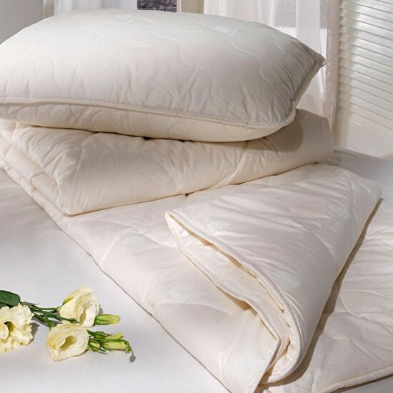 Linens Turkiye Deki Ev Tekstili Sektorunun Lider Markasi Tac Bebek Yun Yorgan