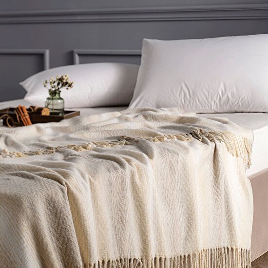 Linens Jovial Throw / TV Battaniyesi Bej