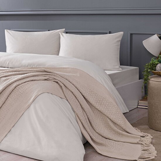Linens Bliss Throw / TV Battaniyesi Taş