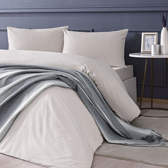 Linens Jovial Throw / TV Battaniyesi Gri